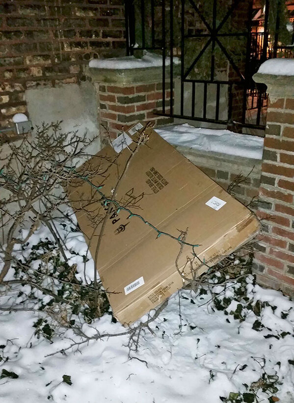 Package Delivery Fails, Funny package deliveries, usps, ups, fedex, fails, amazon delivery fails