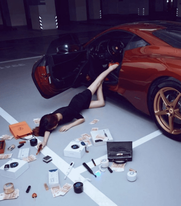 Flaunt your wealth challenge, falling stars challenge, funny photos of rich people, wealth, inequality, dumb rich people, showing off fancy cars and money, rich people bragging, flauntyourwealth