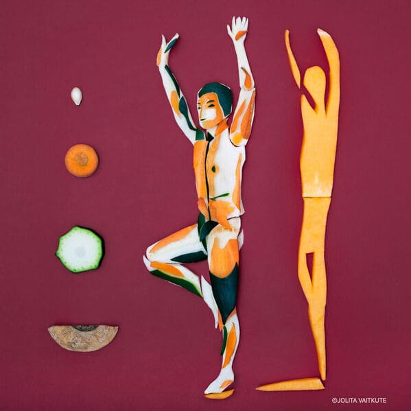 Food porn, body positivity, art, everyday objects, painting, sketches, cool art, jolita vaitkute, funny naked photos with vegetables and fruit, food made into art, artist makes food into sexy art