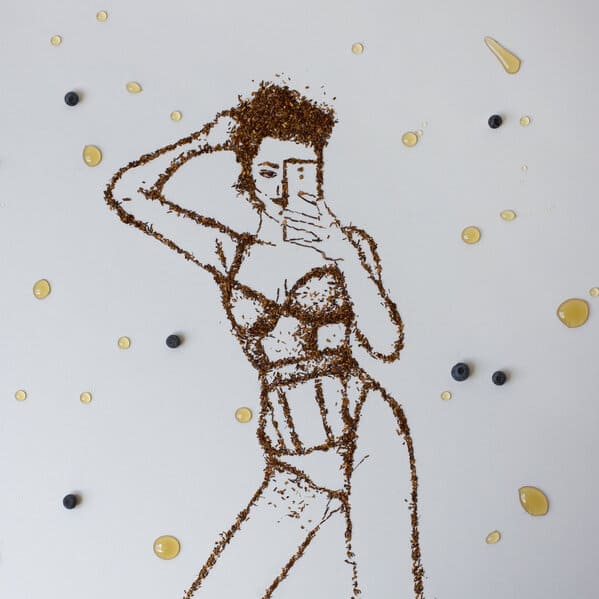 Food porn, body positivity, art, everyday objects, painting, sketches, cool art, jolita vaitkute, funny naked photos with vegetables and fruit, food made into art, artist makes food into sexy art