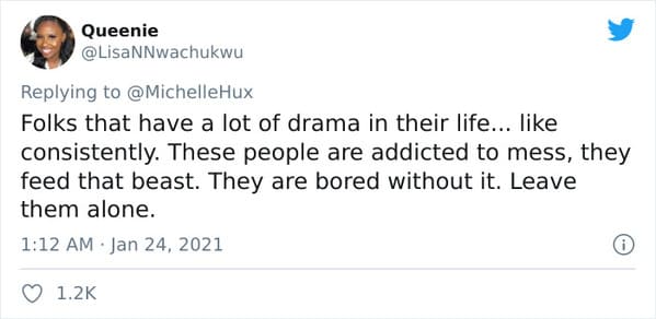 Relationship red flags, funny tweets about red flags, relatable tweets, twitter thread about red flags, narcissists, viral twitter thread