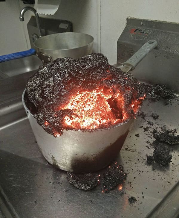 Best cooking fails, people who nailed it in the kitchen, nailedit, r funny, reddit images of cooking failures, facepalm, lol, hilarious baking fails, sad cakes, people who should stay out of the kitchen