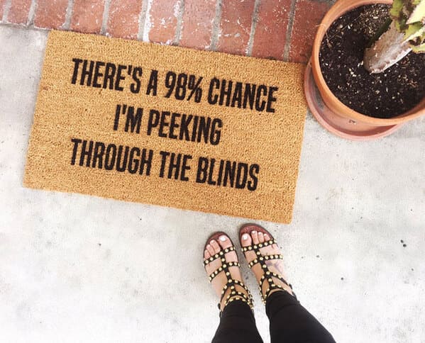 Funny doormats, funny pics from houseguests, r funny, reddit, jokes, dog jokes, weird signs, houseguests not feeling welcome, hilarious signs outside house, lol