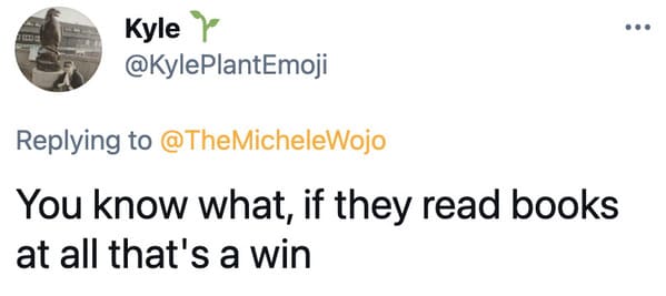 Favorite book red flag viral twitter thread, tweets about favorite novels, books that are red flags, novels, reading, dating, single, people who judge other people’s taste in literature, viral tweet