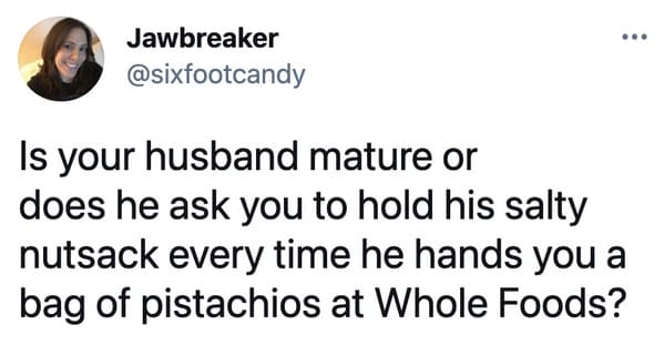 Funny marriage tweets, jokes about married life, married people tweets, funny jokes about weddings, husband and wife jokes, expectation versus reality marriage edition, lol, twitter