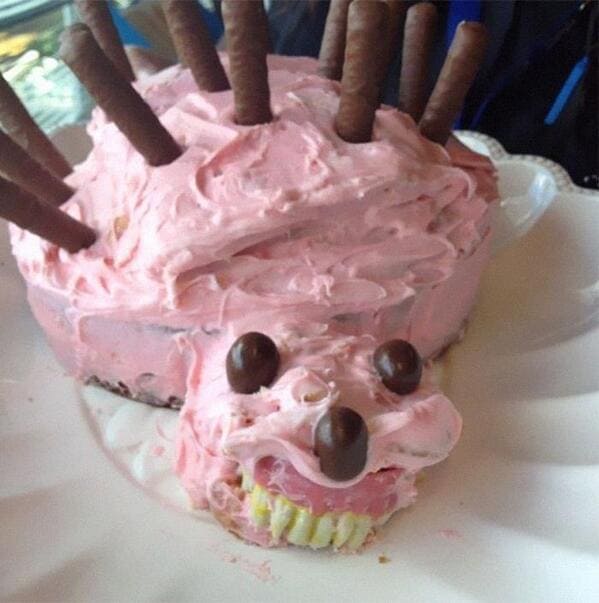 Hedgehog cake fails, nailed it, cakes with threatening auras, funny pictures of terrible bakers, funny meme, cakes, baking, lol