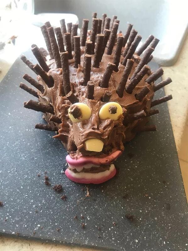 Hedgehog cake fails, nailed it, cakes with threatening auras, funny pictures of terrible bakers, funny meme, cakes, baking, lol