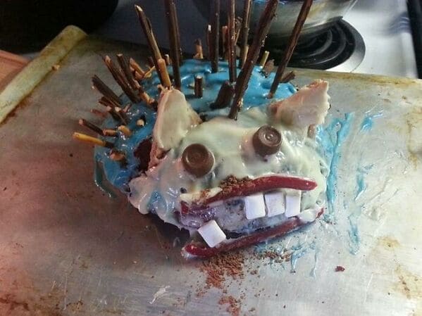 Hedgehog cake fails, nailed it, cakes with threatening auras, funny pictures of terrible bakers, funny meme, cakes, baking, lol