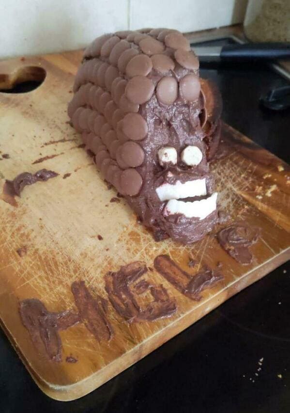 Hedgehog cake fails, nailed it, cakes with threatening auras, funny pictures of terrible bakers, funny meme, cakes, baking, lol