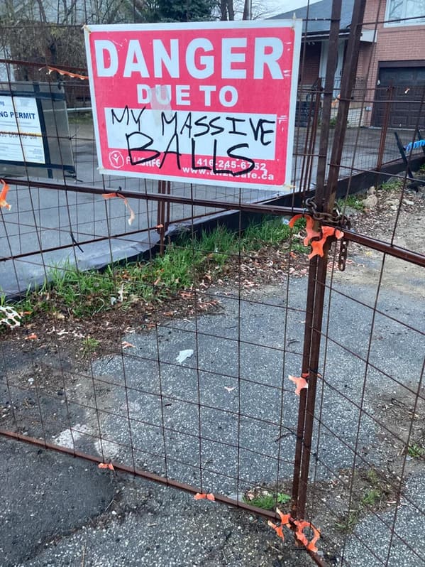 Mildly vandalised, mildly vandalized, funny photos of people who fixed signs, hilarious edits on road signs, funny people who added stuff to passive-aggressive signs, funny pics, lol, fixed it, nailed it