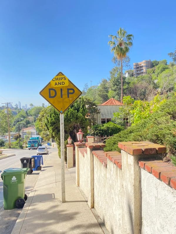 Mildly vandalised, mildly vandalized, funny photos of people who fixed signs, hilarious edits on road signs, funny people who added stuff to passive-aggressive signs, funny pics, lol, fixed it, nailed it