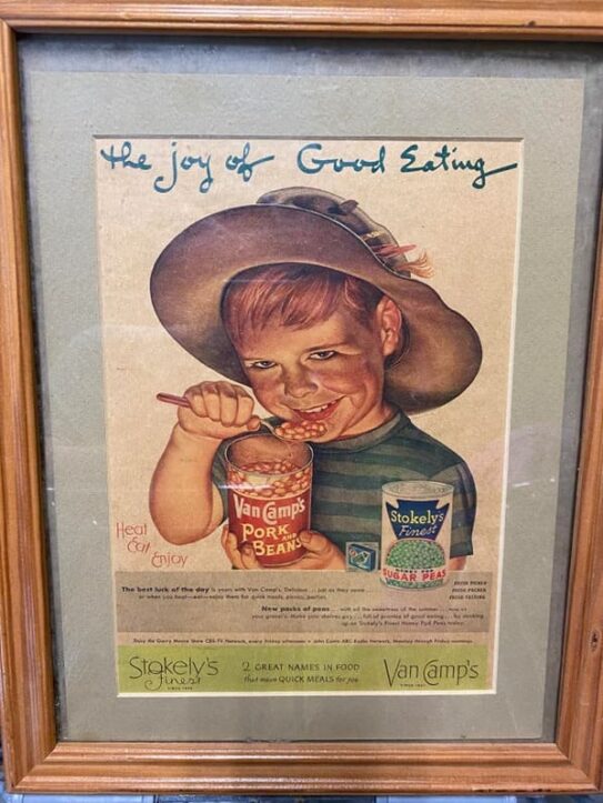 27 Hilariously Weird Things People Found For Sale